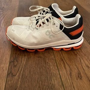 On Cloud white running sneakers